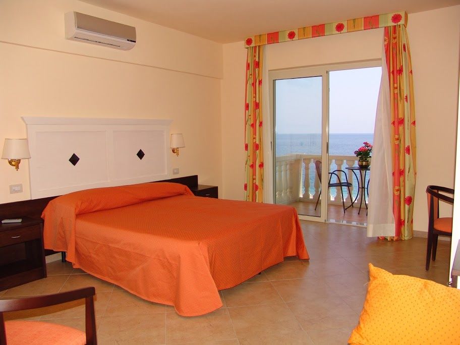 Hotel Orizzonte Letojanni Exterior photo